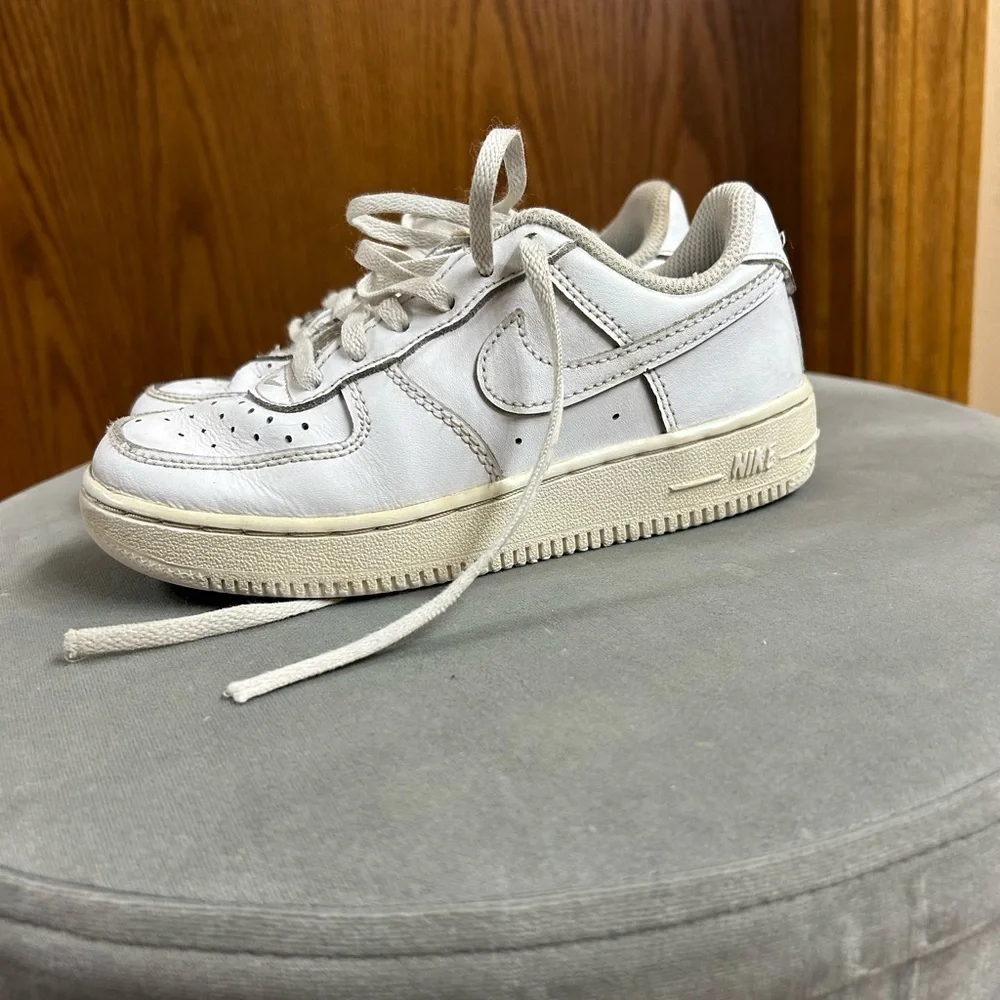 Nike Air Force 1 White Leather Youth Size 12